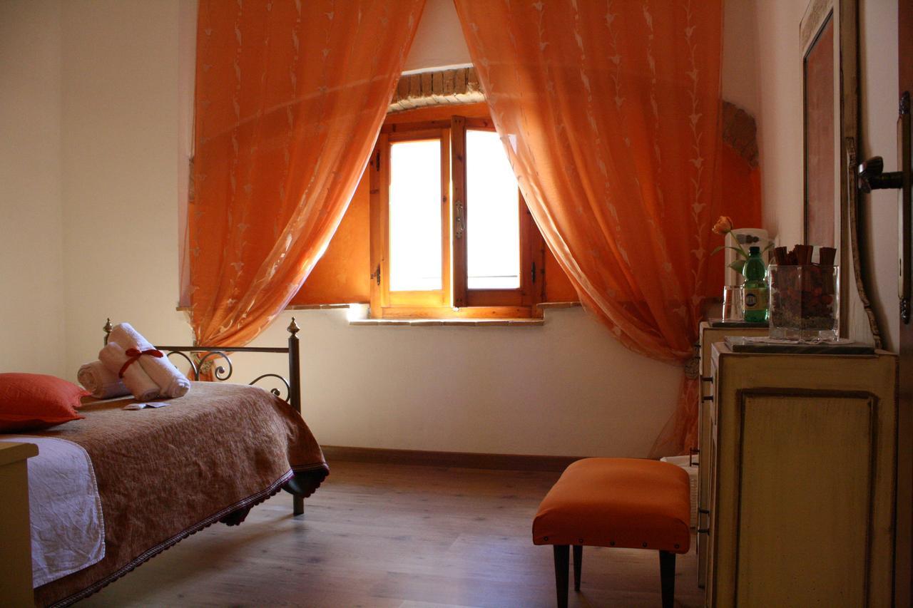 Alla Corte Di Carla Borgo San Lorenzo Buitenkant foto